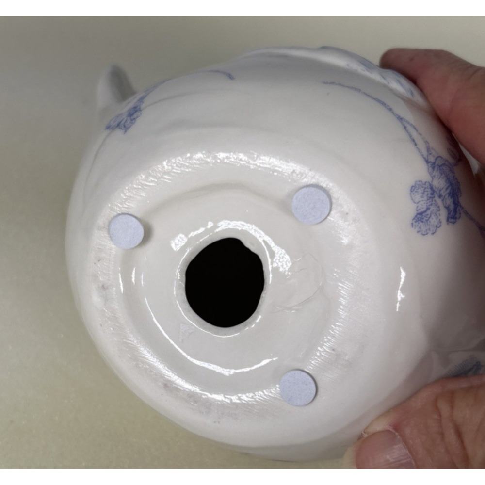 Ceramic Birds Set of 2 White Porcelain Blue Floral English Cottage - Picture 7 of 8
